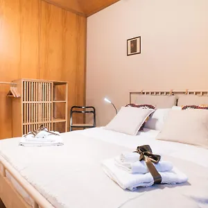 https://casa-napoletana-spaccanapoli.hotels-amalfi.com