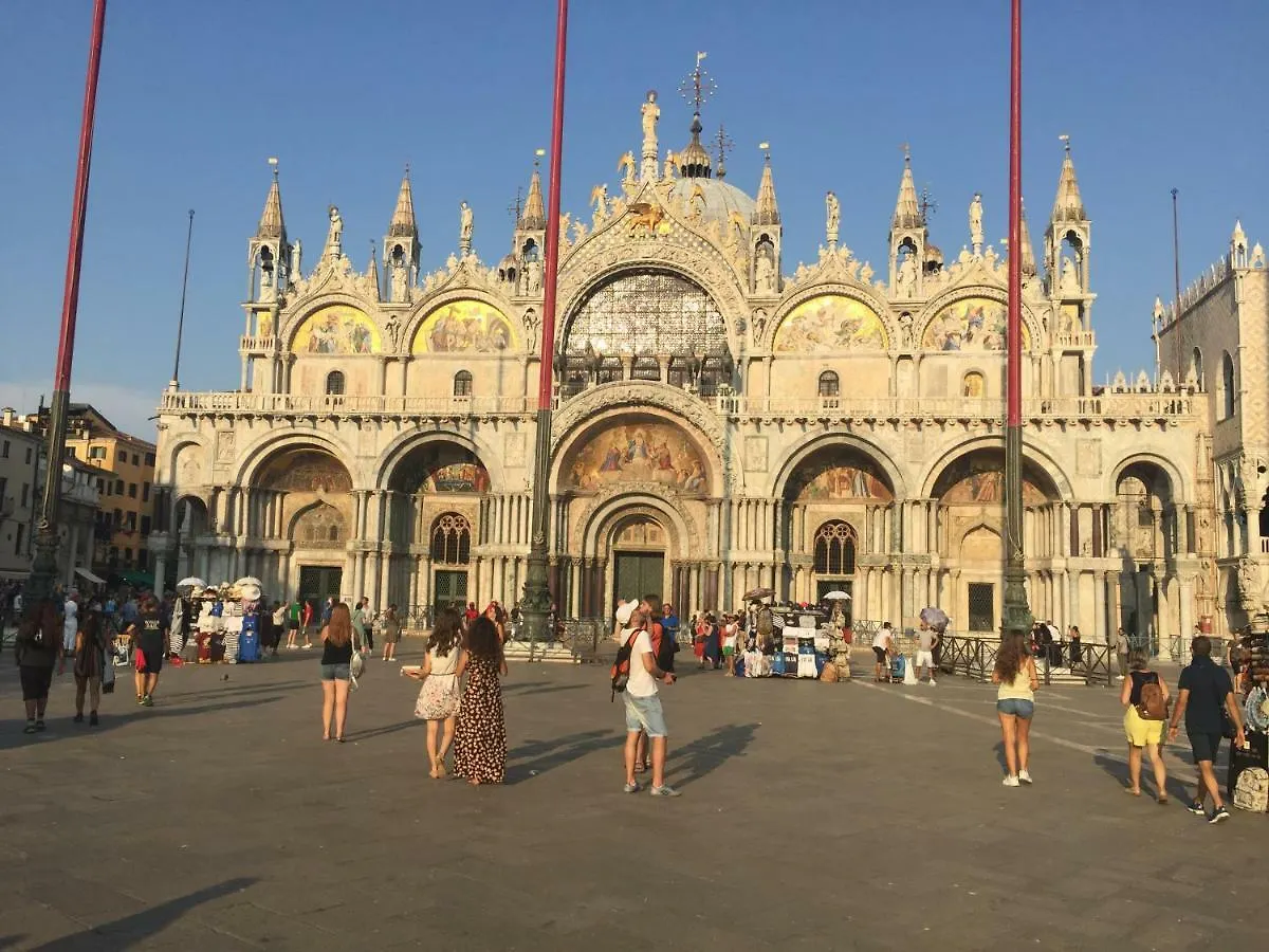 Lägenhet San Marco Square Apartament Venedig