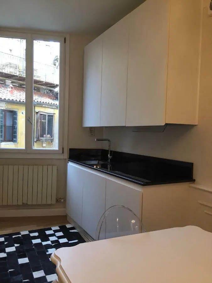 San Marco Square Apartament Venedig 0*,